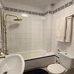 De Locos Апартаменты Торевьиа